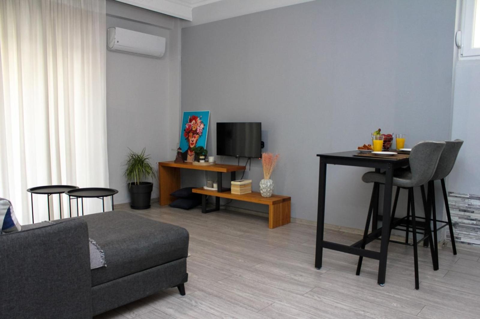 Johnny'S Apartment Kavala Exteriör bild